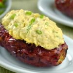 Batata-doce recheada com frango cremoso