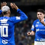 Cruzeiro vence Flamengo e Palmeiras agradece no Brasileirão
