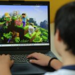 EDUCAÇÃO – Efeito de tecnologias na saúde mental é preocupação em 80% das escolas