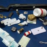Polícia Militar prende homem por violência doméstica, tráfico de drogas e posse ilegal de arma